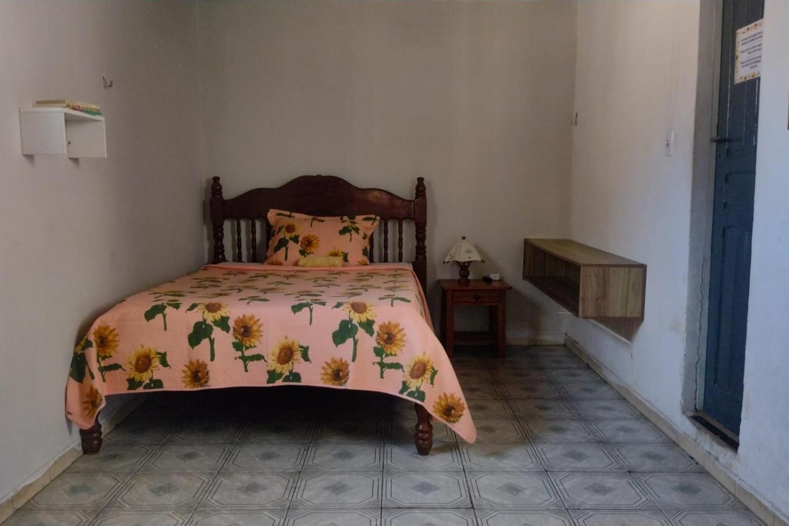 Hostel Residence Girassol Belém Екстериор снимка